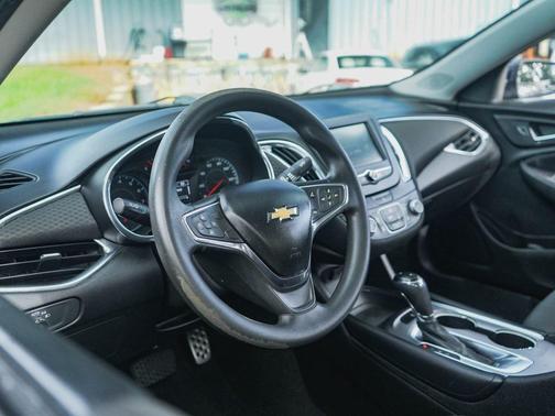 2016 Chevrolet Malibu 1LT