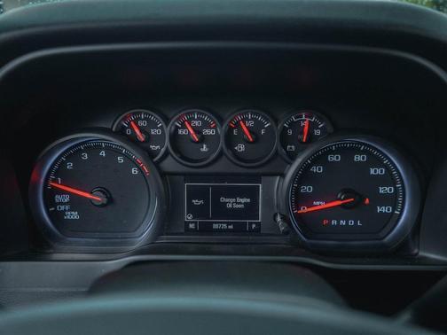 2021 Chevrolet Silverado 1500 Custom