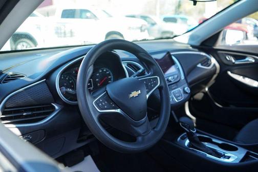 2023 Chevrolet Malibu 1LS