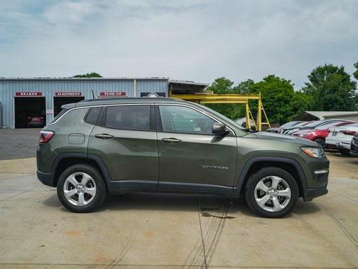 2017 Jeep New Compass Latitude