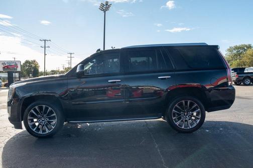 2020 Cadillac Escalade Luxury