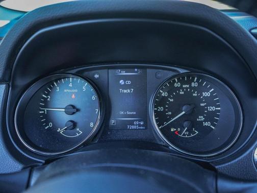 2017 Nissan Rogue Sport SL