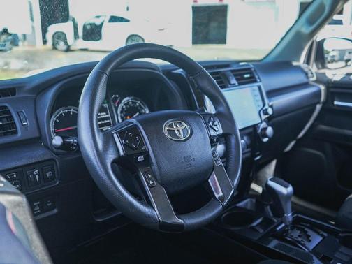 2023 Toyota 4Runner TRD Off Road