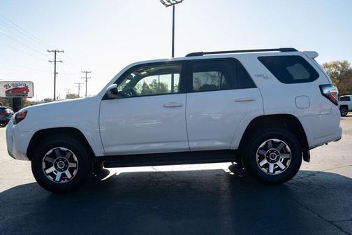 2023 Toyota 4Runner TRD Off Road