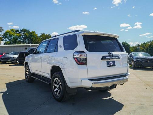 2023 Toyota 4Runner TRD Off Road