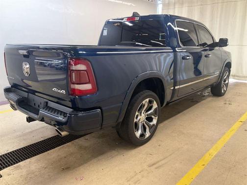 Patriot Blue Pearlcoat 2019 RAM 1500 Limited