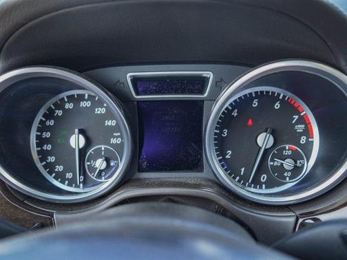 2016 Mercedes-Benz GL-Class 4MATIC