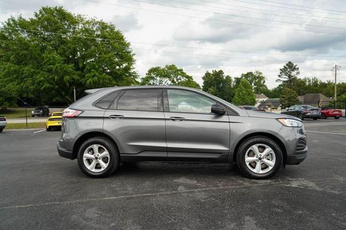 CARBONIZED GRAY 2024 Ford Edge SE