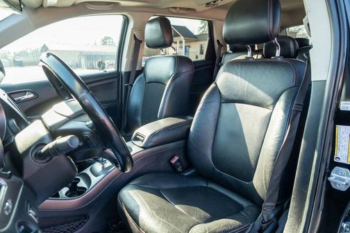 2020 Dodge Journey Crossroad