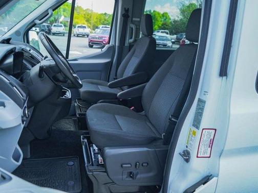 2018 Ford Transit-150 XLT