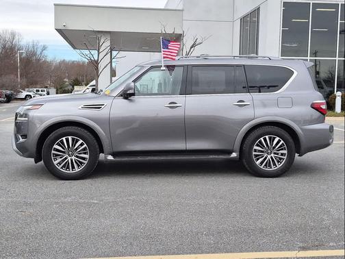 2023 Nissan Armada SL 4WD