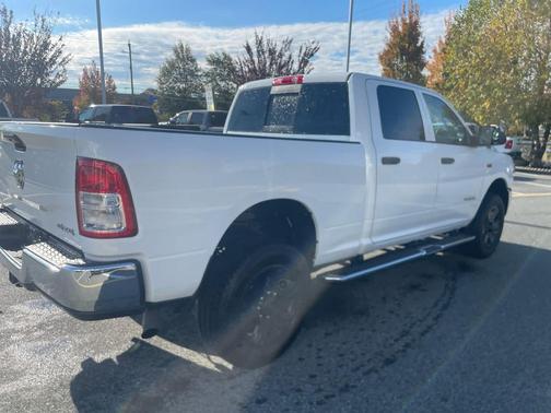2019 RAM 2500 Tradesman Crew Cab 4x4 6'4' Box