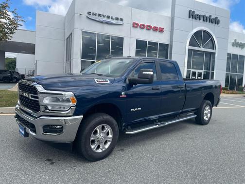 2024 RAM 2500 Big Horn Crew Cab 4x4 8' Box