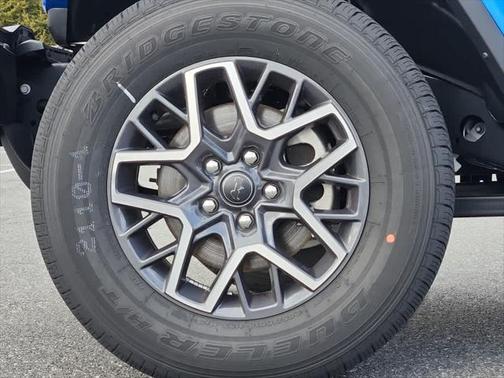 2024 Jeep Wrangler 4-Door Sahara 4x4
