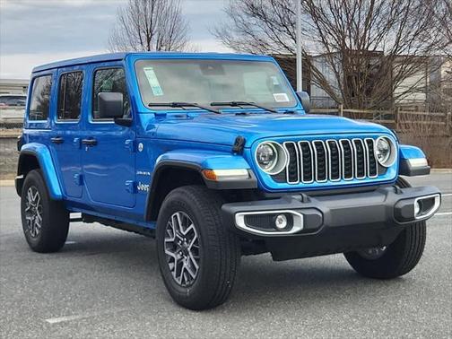 2024 Jeep Wrangler 4-Door Sahara 4x4