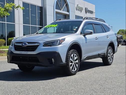 Ice Silver Metallic 2021 Subaru Outback Premium