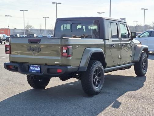 2026 Jeep Gladiator Willys 4x4