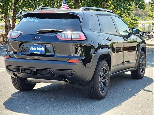 2022 Jeep Cherokee X 4x4