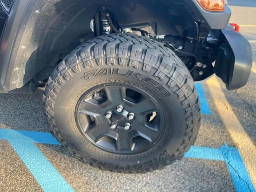 2022 Jeep Gladiator Mojave 4x4
