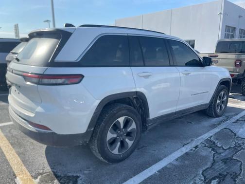 2023 Jeep Grand Cherokee 4xe Base