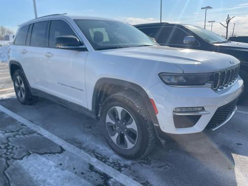 2023 Jeep Grand Cherokee 4xe Base