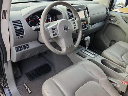 2019 Nissan Frontier SL