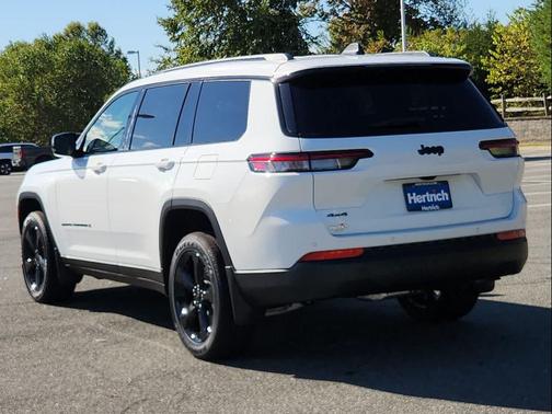 2025 Jeep Grand Cherokee L Altitude