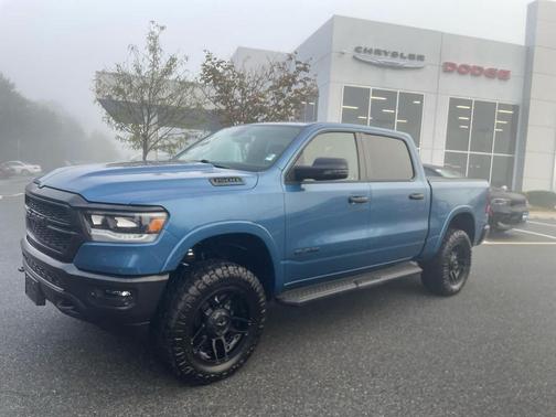2024 RAM 1500 Big Horn/Lone Star