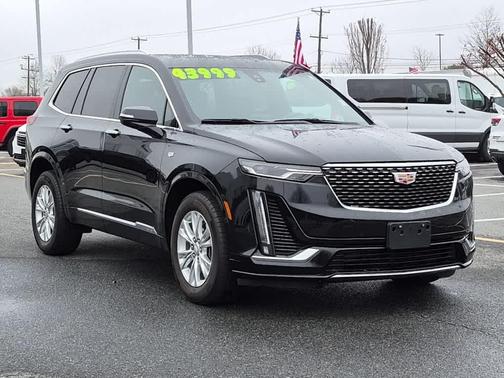 Stellar Black Metallic 2024 Cadillac XT6 Luxury AWD