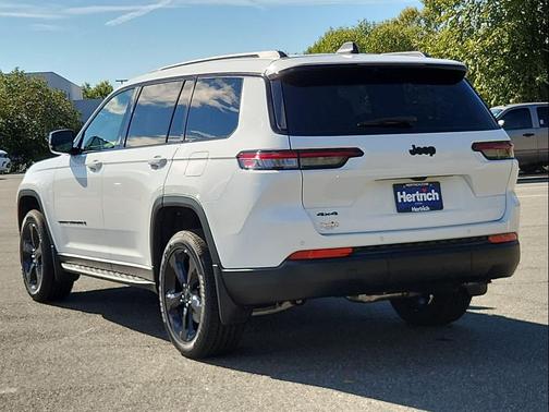 2025 Jeep Grand Cherokee L Altitude