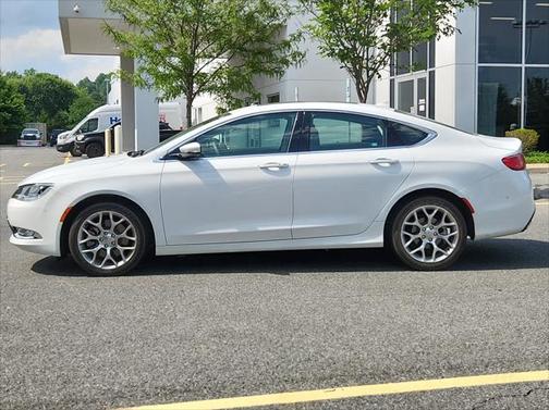 2016 Chrysler 200 C