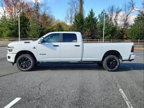 2026 RAM 2500 Big Horn Crew Cab 4x4 8' Box