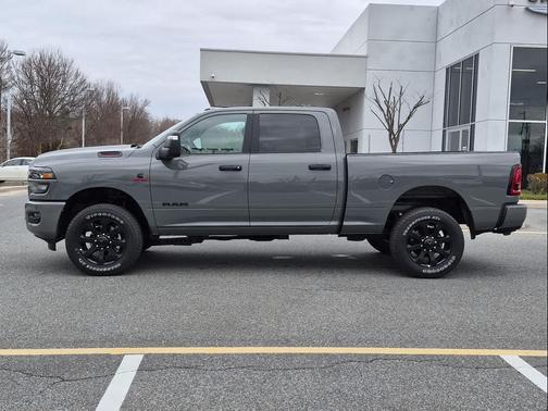 2026 RAM 2500 Big Horn Crew Cab 4x4 6'4' Box