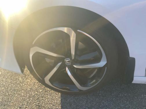 2022 Honda Accord Hybrid Base