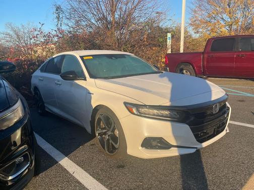 2022 Honda Accord Hybrid Base