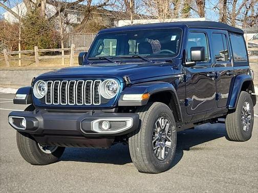 2025 Jeep Wrangler 4-Door Sahara 4x4