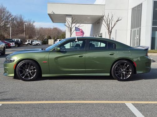 2020 Dodge Charger Scat Pack
