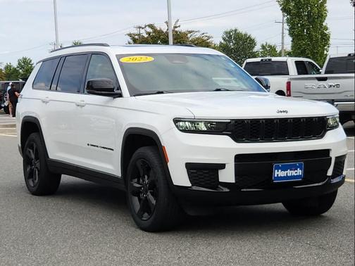 2022 Jeep Grand Cherokee L Altitude