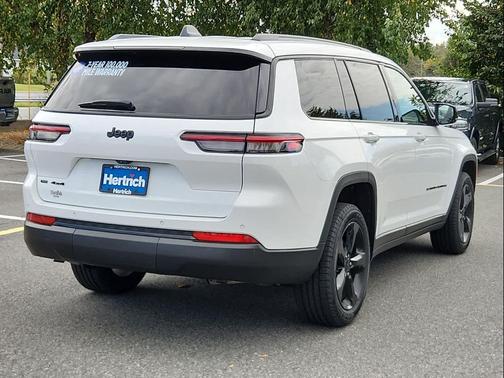 2022 Jeep Grand Cherokee L Altitude