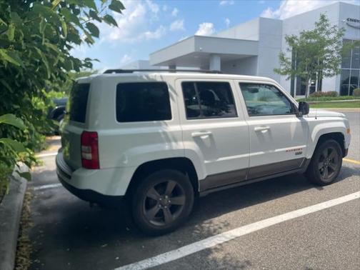 2016 Jeep Patriot 75th Anniversary