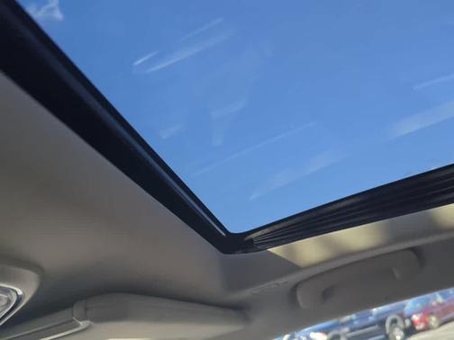 2023 Chrysler 300 Touring