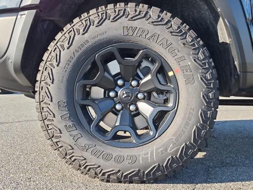 2026 RAM 1500 RHO Crew Cab 4x4 5'7' Box