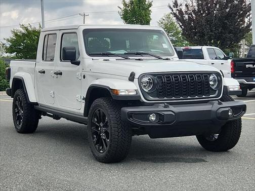2025 Jeep Gladiator Nighthawk