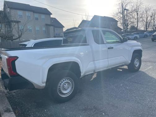 2024 Toyota Tacoma SR