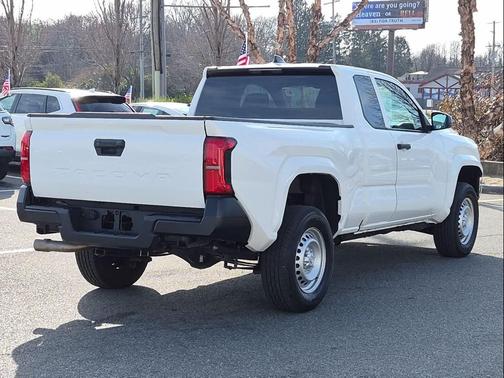 2024 Toyota Tacoma SR