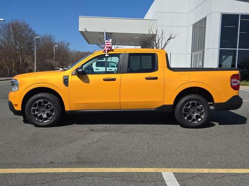 2023 Ford Maverick XLT