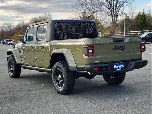 2026 Jeep Gladiator Willys