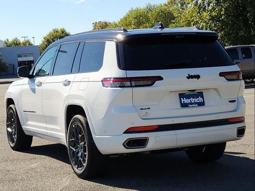 2025 Jeep Grand Cherokee L Summit