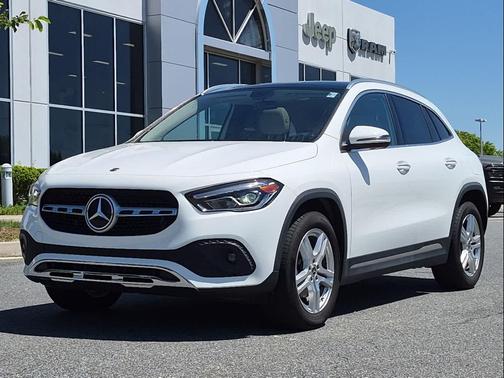 Polar White 2021 Mercedes-Benz GLA 250 Base 4MATIC
