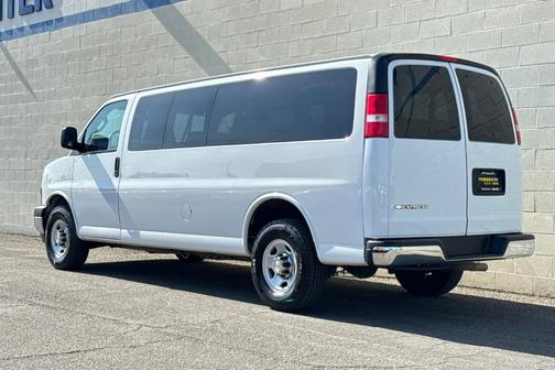 2020 Chevrolet Express 3500 LT